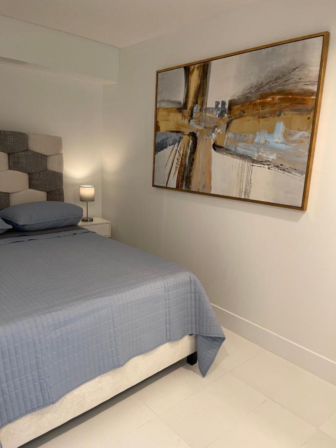 Downtown Brickell Bay & Pool View 4 Bedrooms Apartamento
