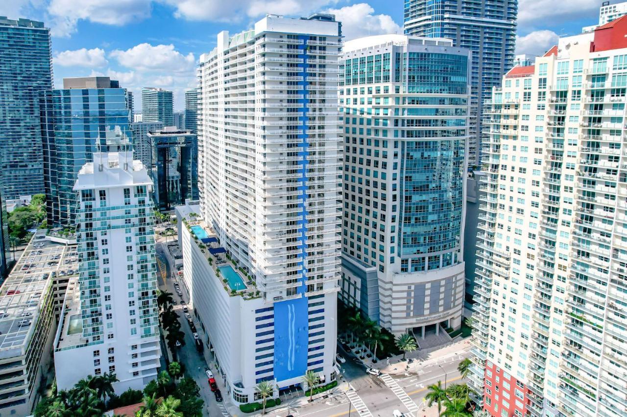 Downtown Brickell Bay & Pool View 4 Bedrooms Apartamento