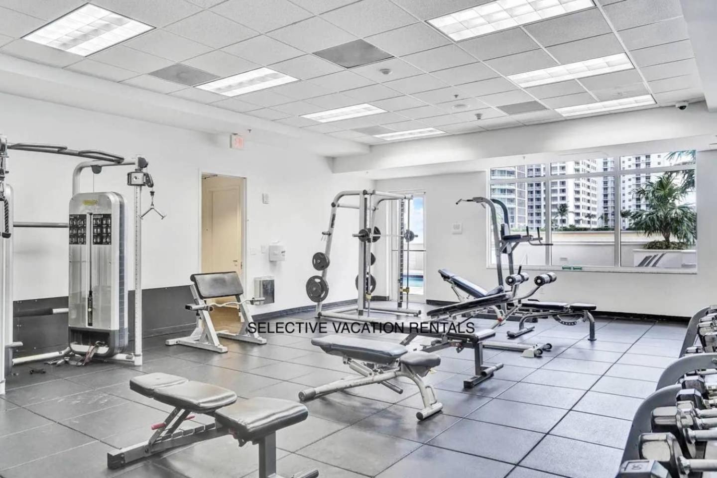 Downtown Brickell Bay & Pool View 4 Bedrooms Apartamento *